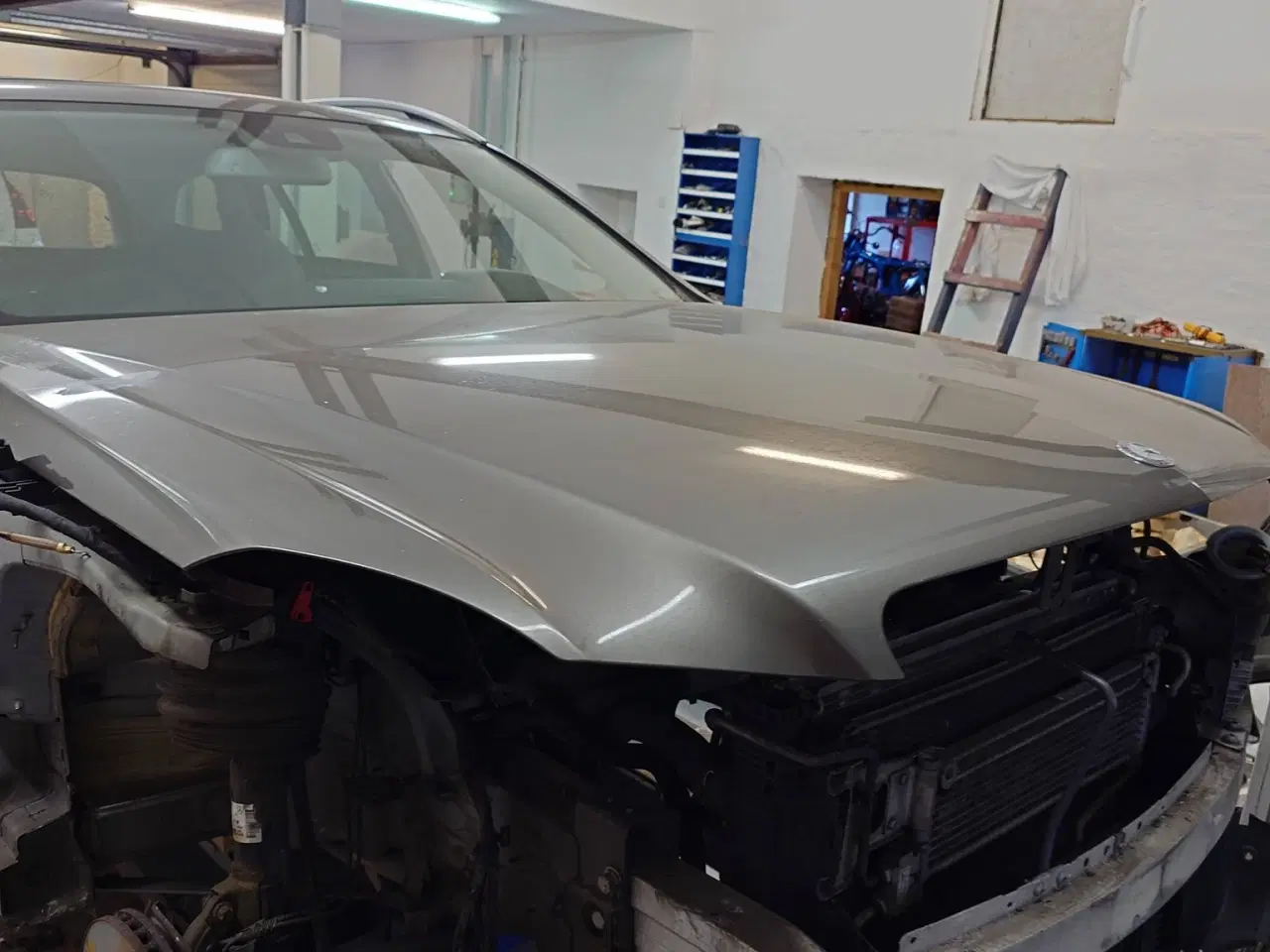 Billede 1 - mercedes w 212 årg 2012 masser af dele sælges.