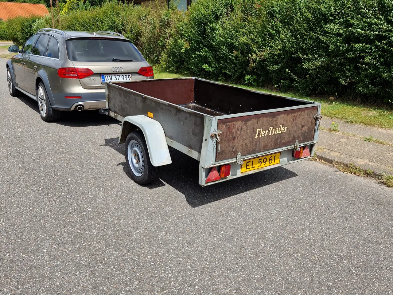 Billede 1 - Trailer med bredde der passer til en standard plad