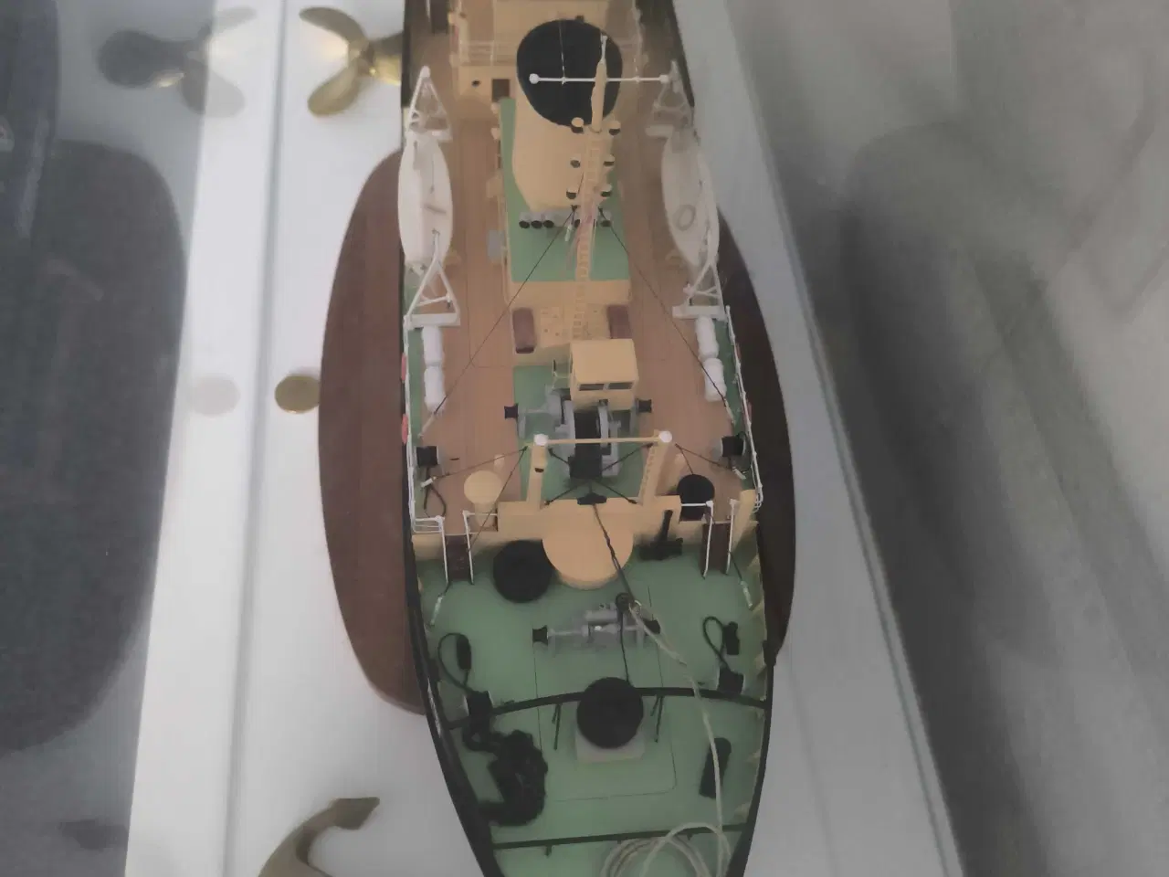 Billede 4 - Elbjørn Skibsmodel Træ Sort og Grøn