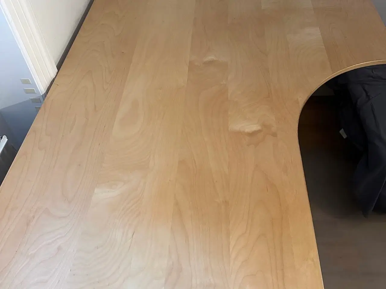 Billede 1 - Skrivebord 