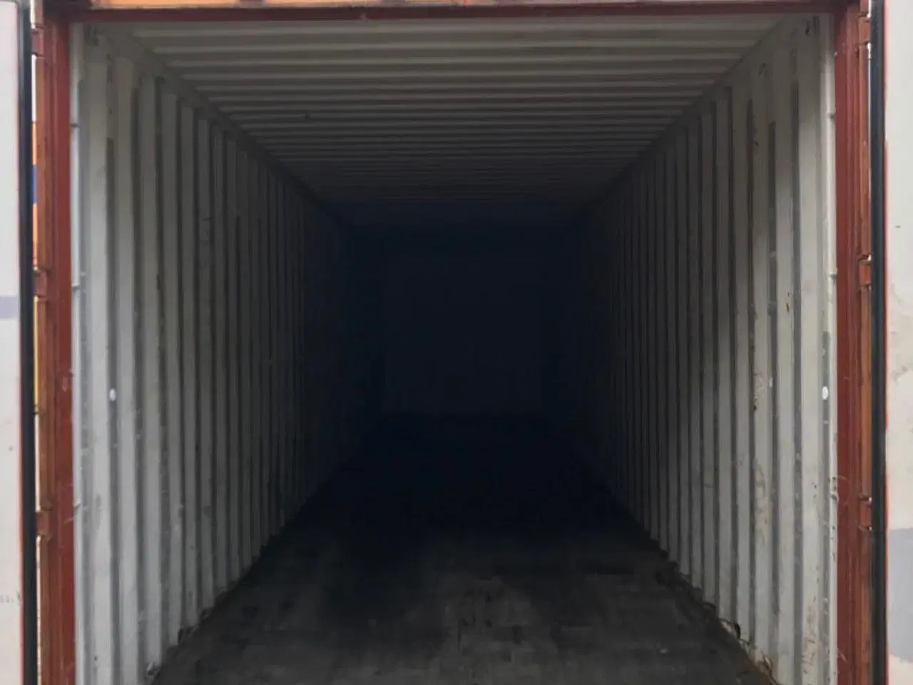 Billede 5 - 40 fods DC Container Står på Sjælland-