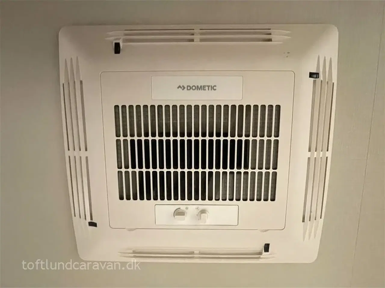 Billede 22 - Hymer Eriba Nova 495 SL LUKSUSVOGN, Enkeltsenge.