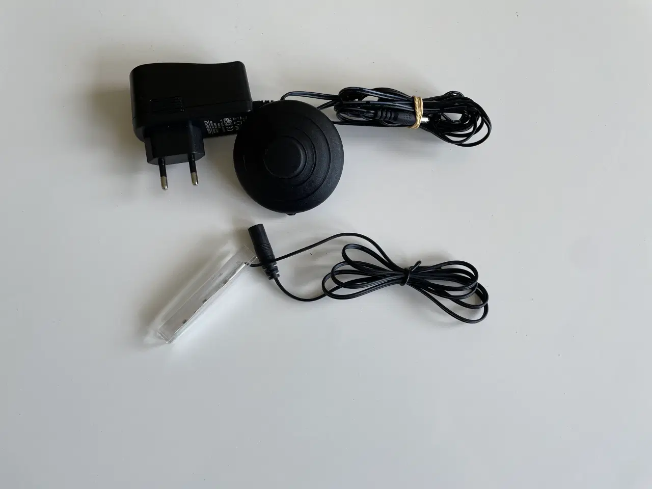 Billede 1 - Reol, LED strip til glas