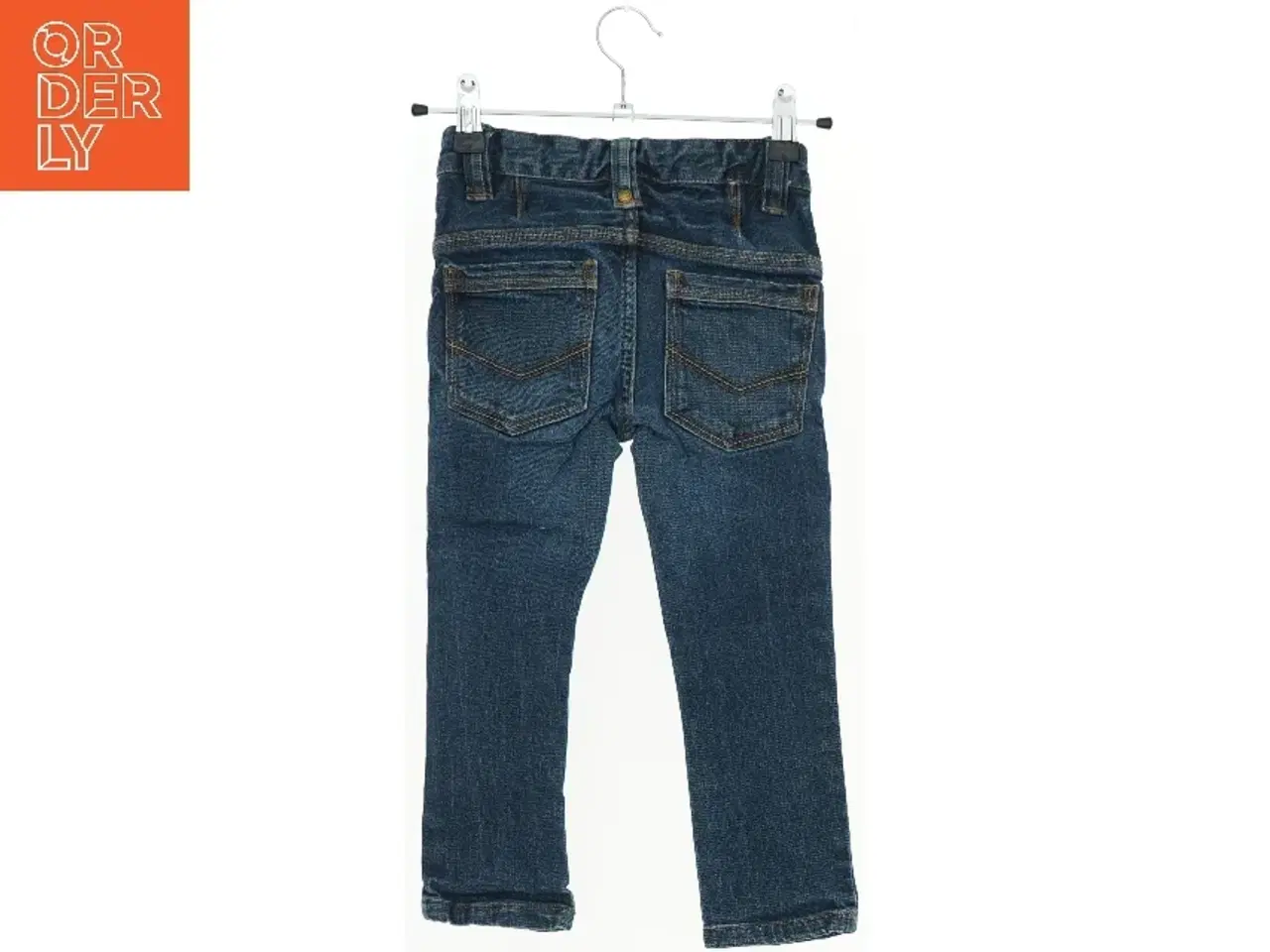Billede 2 - Børnejeans fra Mads & Mette (str. 104)