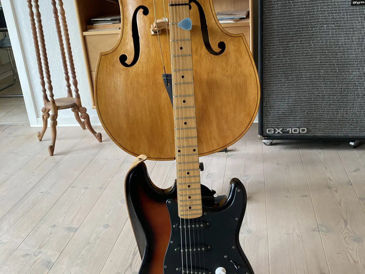 Billede 1 - Stratmodel The Animal.Korea