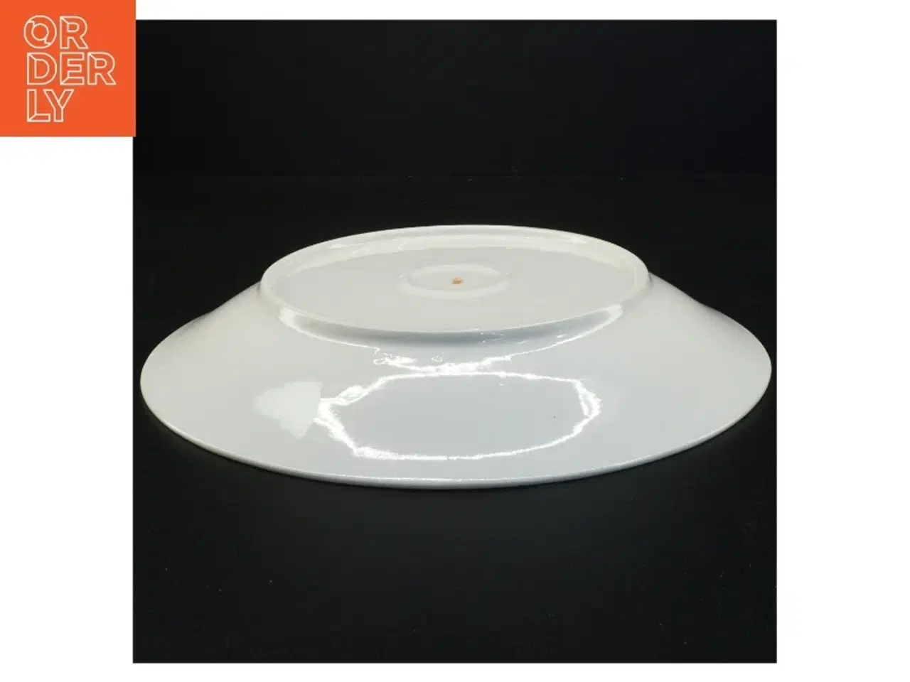 Billede 2 - Blomsterdekoreret porcelænstallerken (str. Diameter 27 og en halv cm)