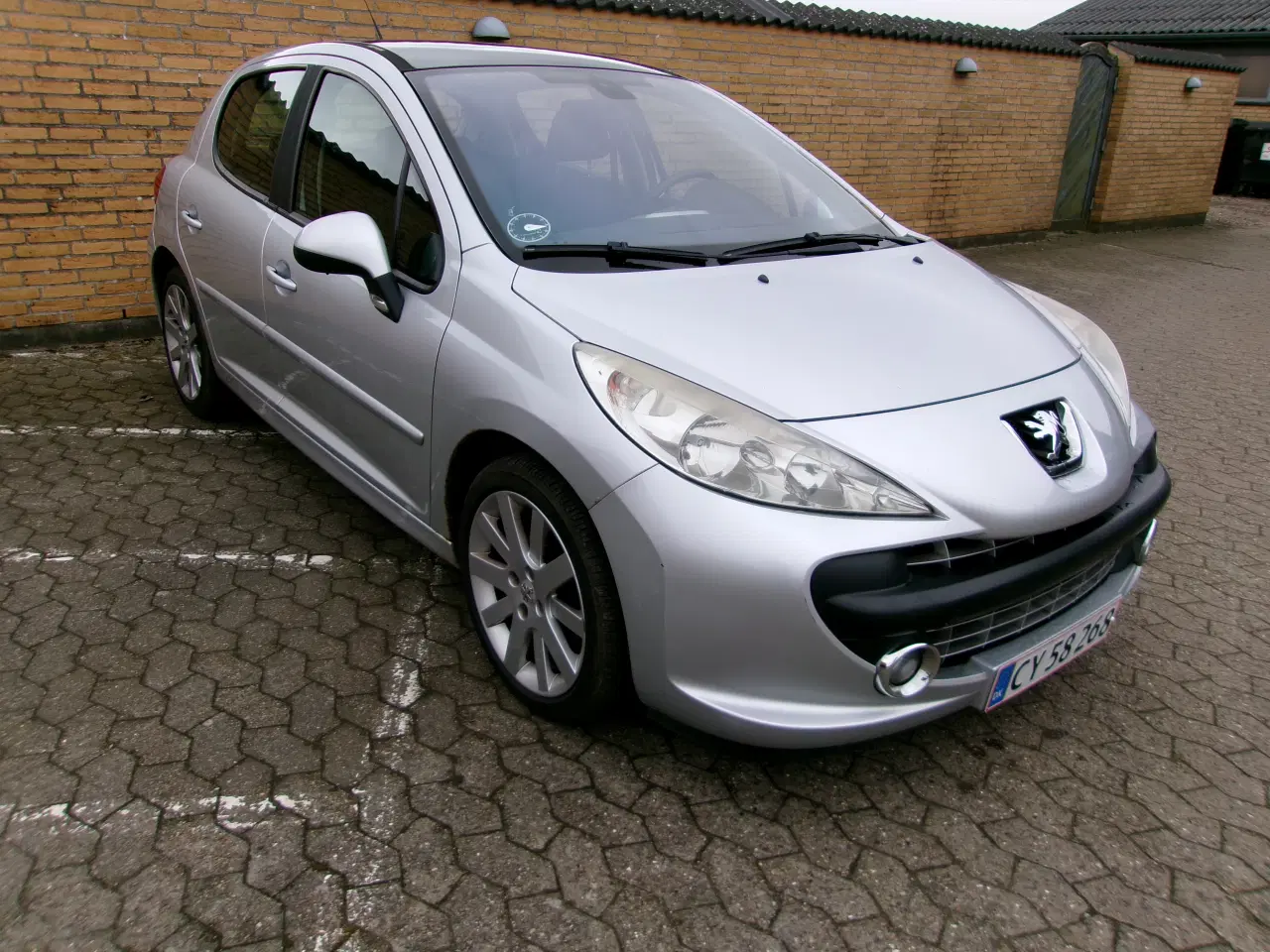 Billede 2 - Peugeot 207 1.6 VTi Premium Nysynet