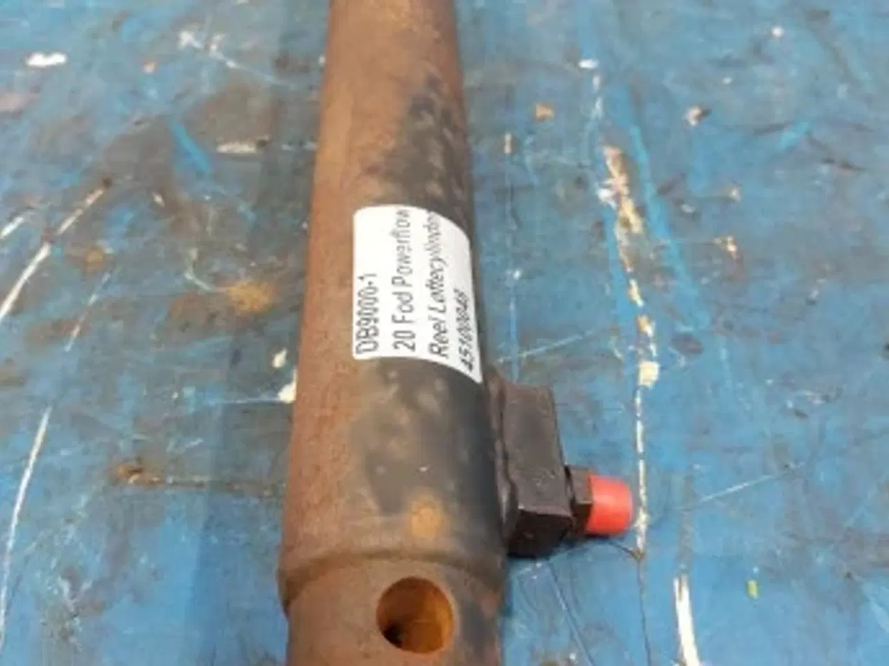 Billede 5 - Dronningborg D9000 20 Fod Powerflow Reel Løftecylinder 45100048
