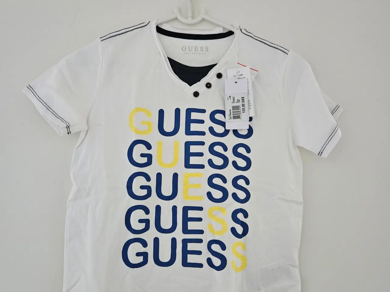 Billede 2 - 2x Guess T-shirts