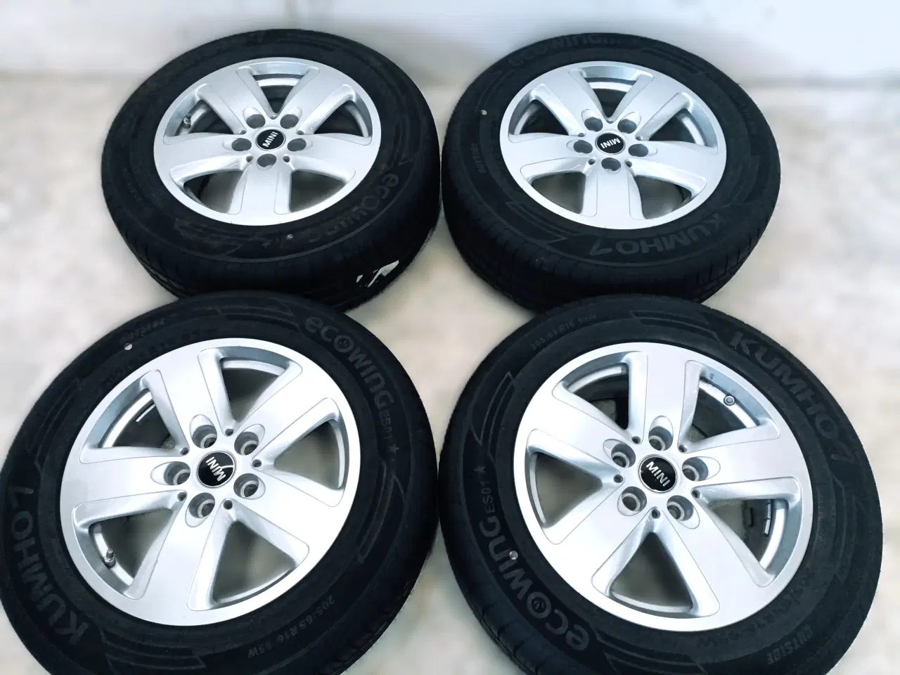 Billede 5 - 5x112 16" ET41 nav 66,6ø MINI sommersæt inkl. TPMS