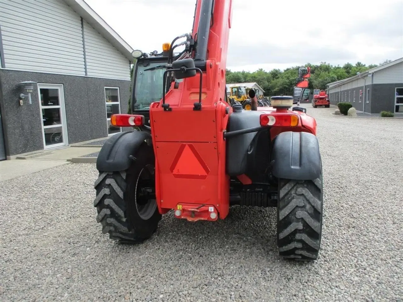 Billede 16 - Manitou MT932 Comfort Dansk maskine, med hydrauliske pallegafler.