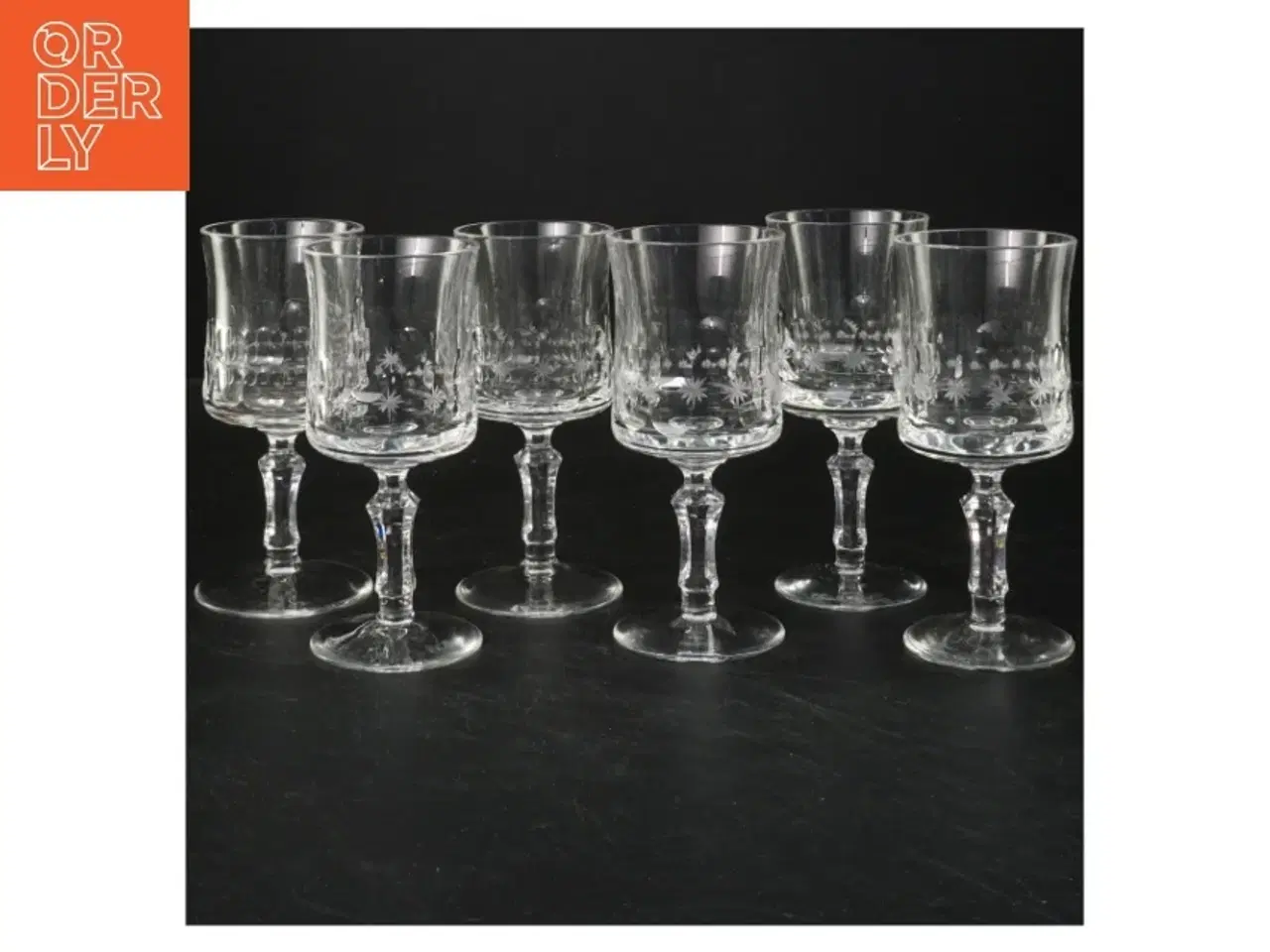Billede 1 - Glas med fod i sæt af 6 (str. 13x6 cm)