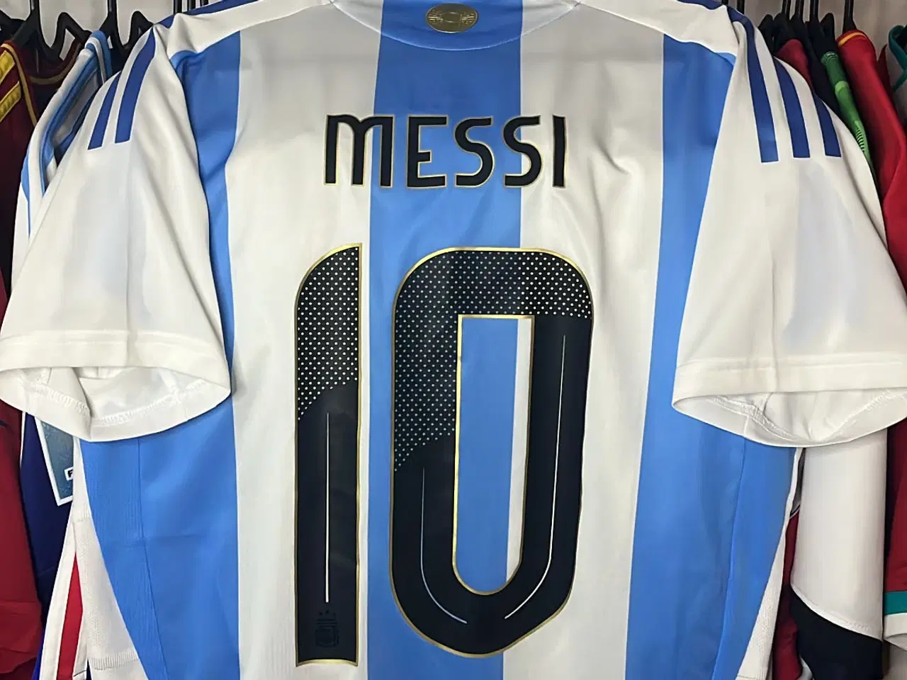 Billede 4 - 20 originale fodboldtrøjer til salg - Str M-XL