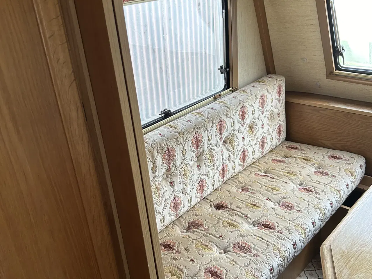 Billede 6 - Charmerende retro campingvogn – Edelweis 1987 til 