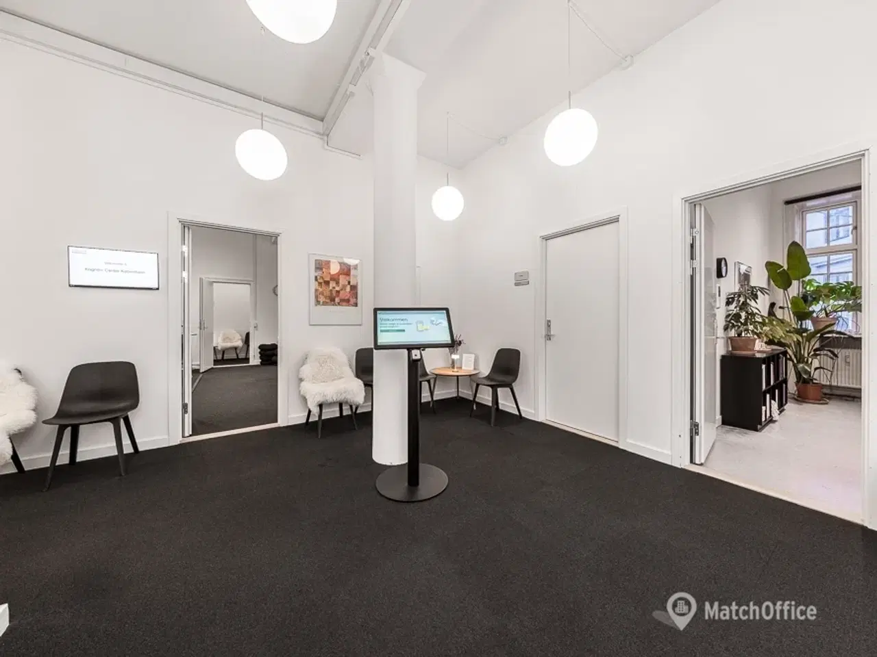 Billede 6 - Kontorlejemål med udsigt til Vor Frue Kirke - tæt på Gammeltorv