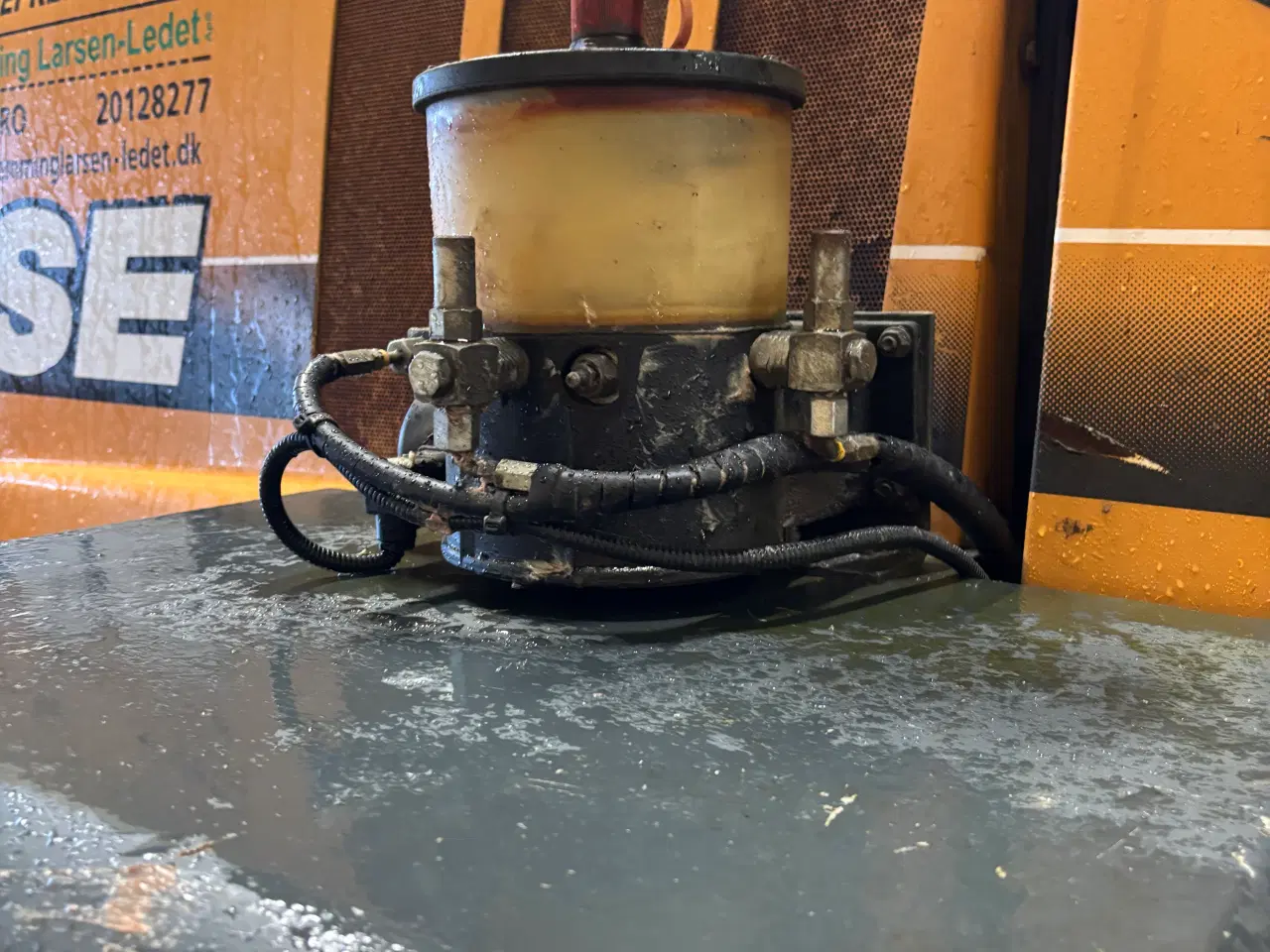 Billede 6 - Case 521d gummiged