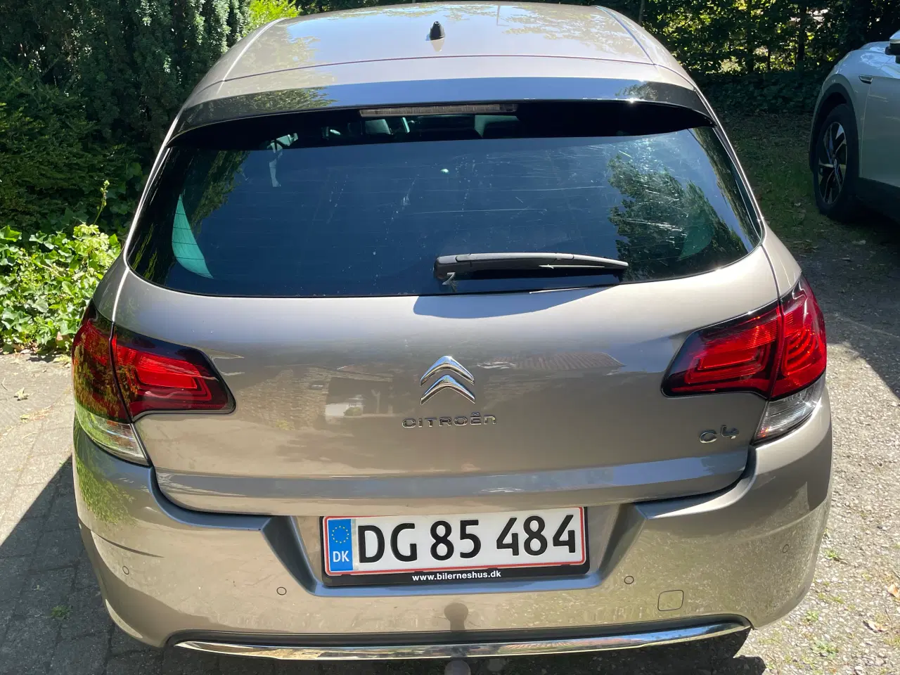Billede 15 - Citroen C4 kører langt på liter