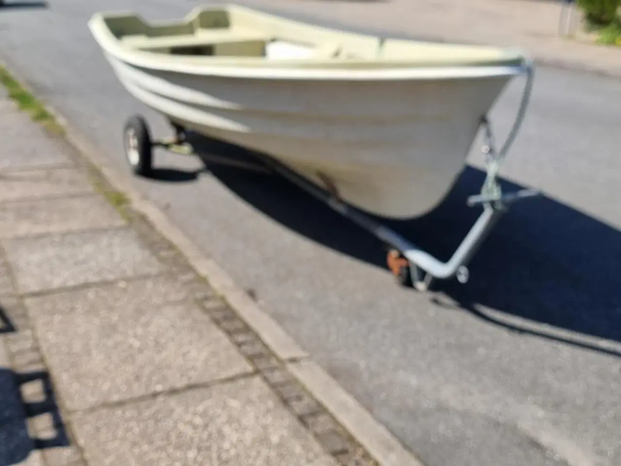 Billede 1 - Saga7 jolle med ophalervogn og motor