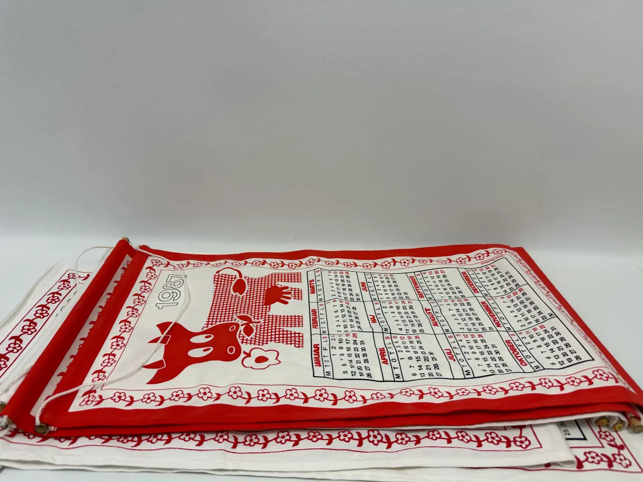 Billede 7 - 6 stk. Koen Karoline årskalendere, retro