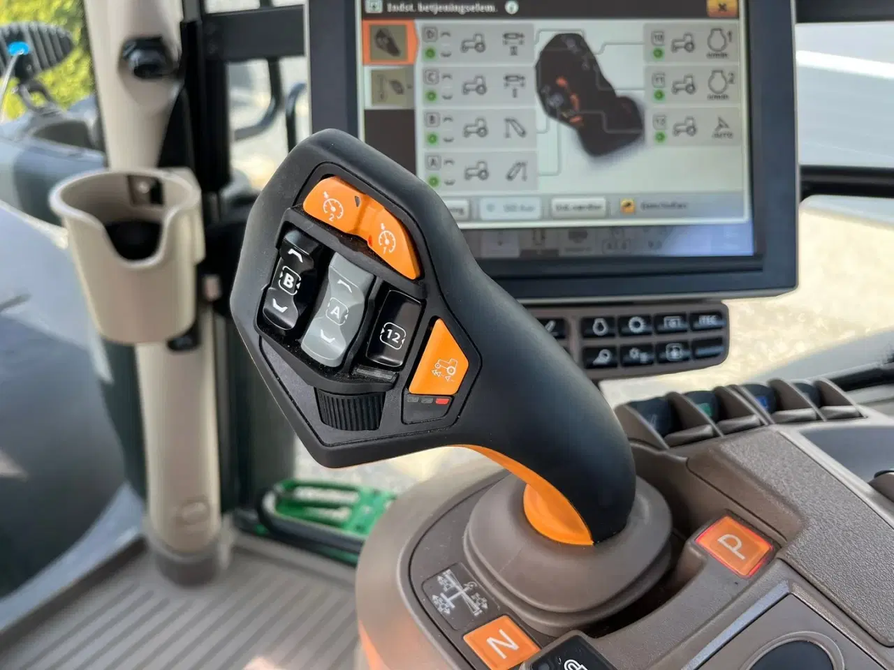 Billede 9 - John Deere 6R 185 Command Pro AutoPower. KUN 166 TIMER. Traktoren er SOM NY.
