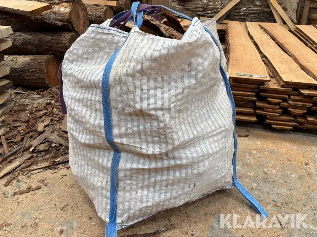 Billede 2 - Big back med med brænde af lærke træ