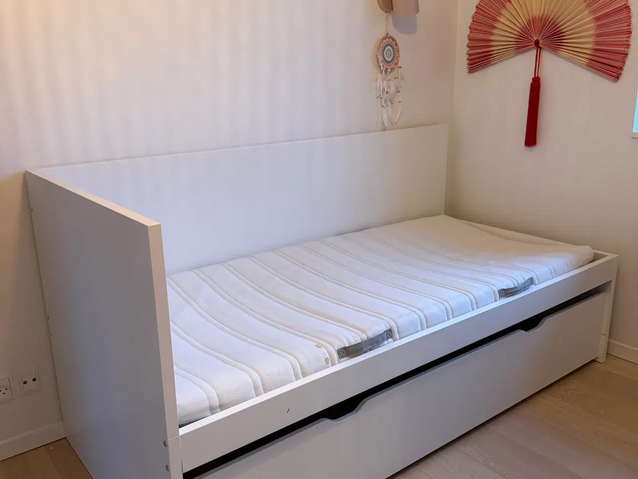 Billede 3 - Ikea Flaxa seng 