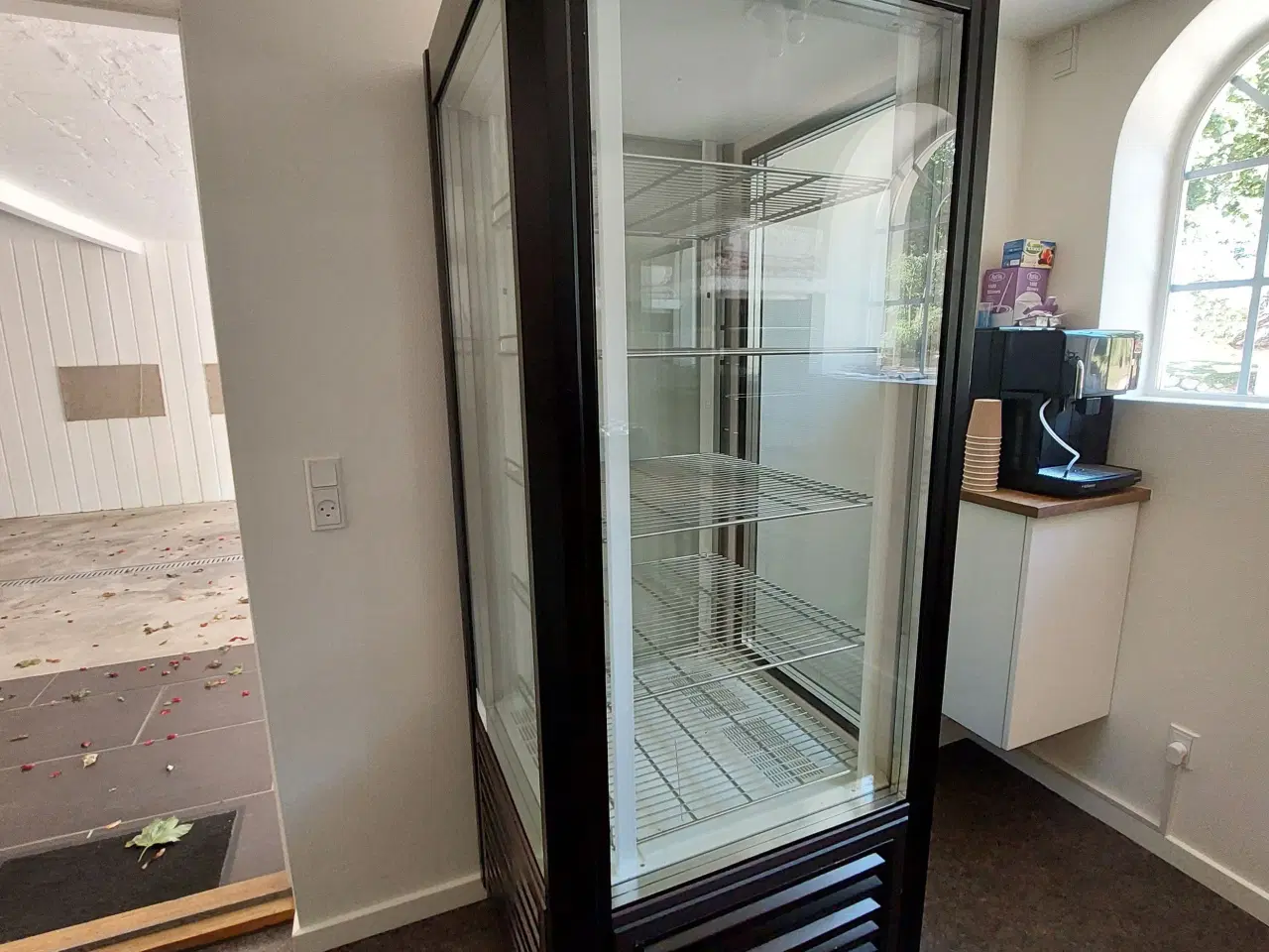 Billede 1 - Køleskab/kølemontre