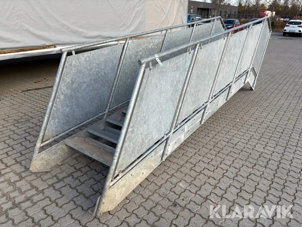 Billede 3 - Trappe med gelænder