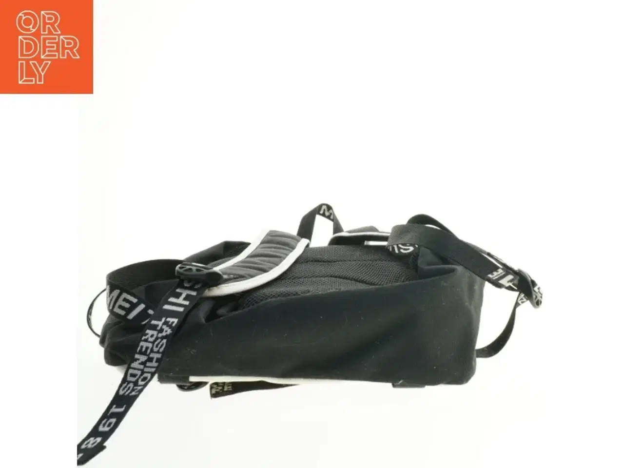 Billede 2 - Overwatch rygsæk/skoletaske (str. 53x40 cm)