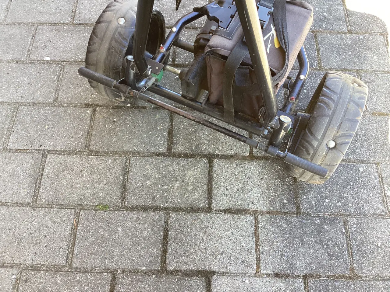Billede 5 - Powakaddy digital EL golfvogn. M/ lader /batteri
