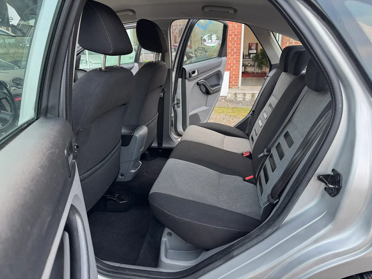 Billede 14 - Ford Focus Nysyn Meget pæn og velholdt 