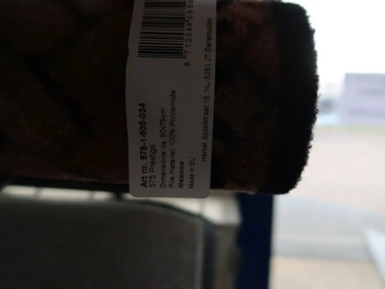 Billede 2 - Hylde med dørmåtter