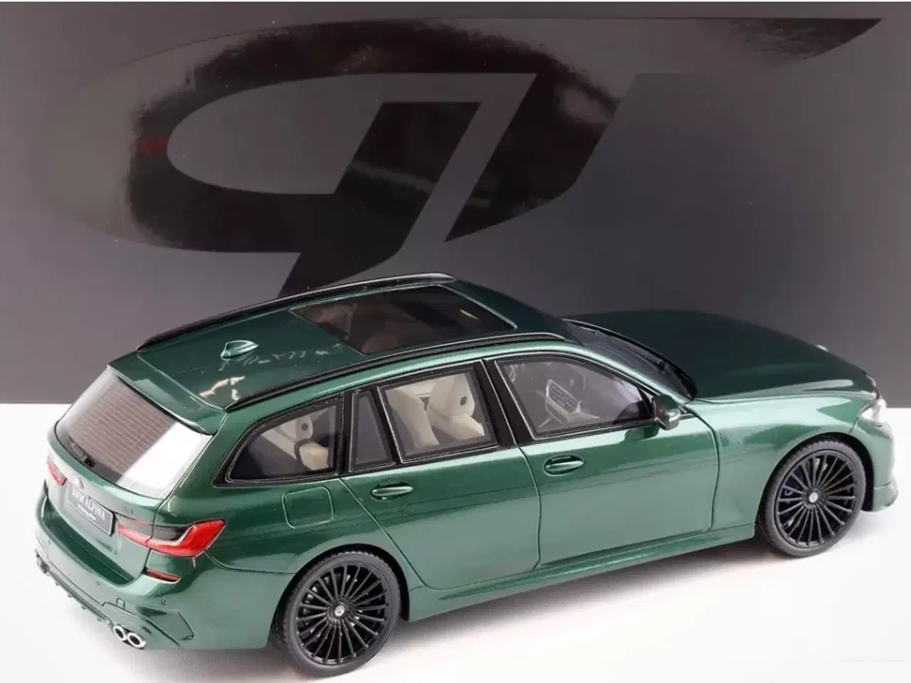 Billede 3 - 1:18 BMW Alpina (B3) Touring 2019