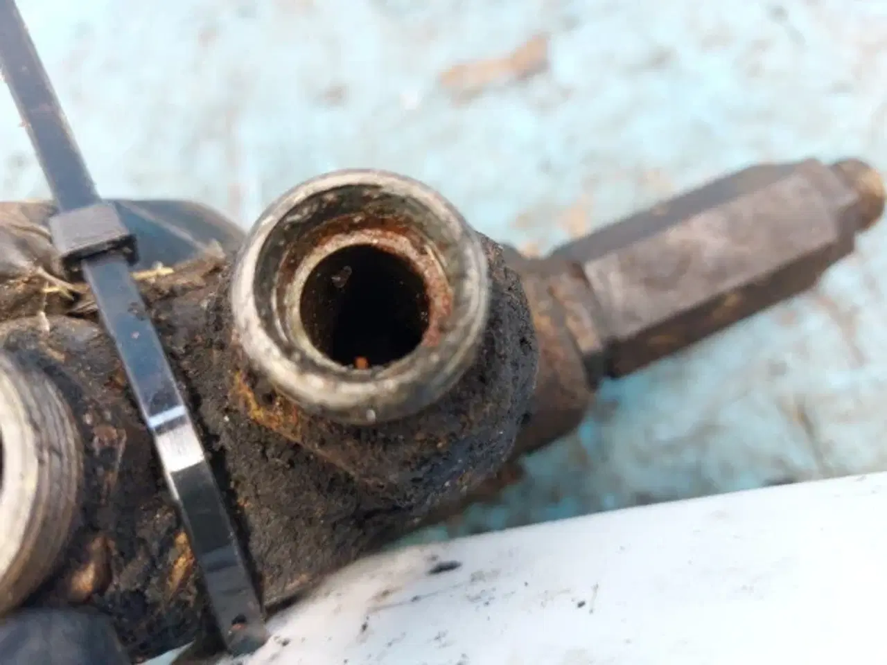 Billede 5 - Hydrema 906 Prioritetsventil 513804