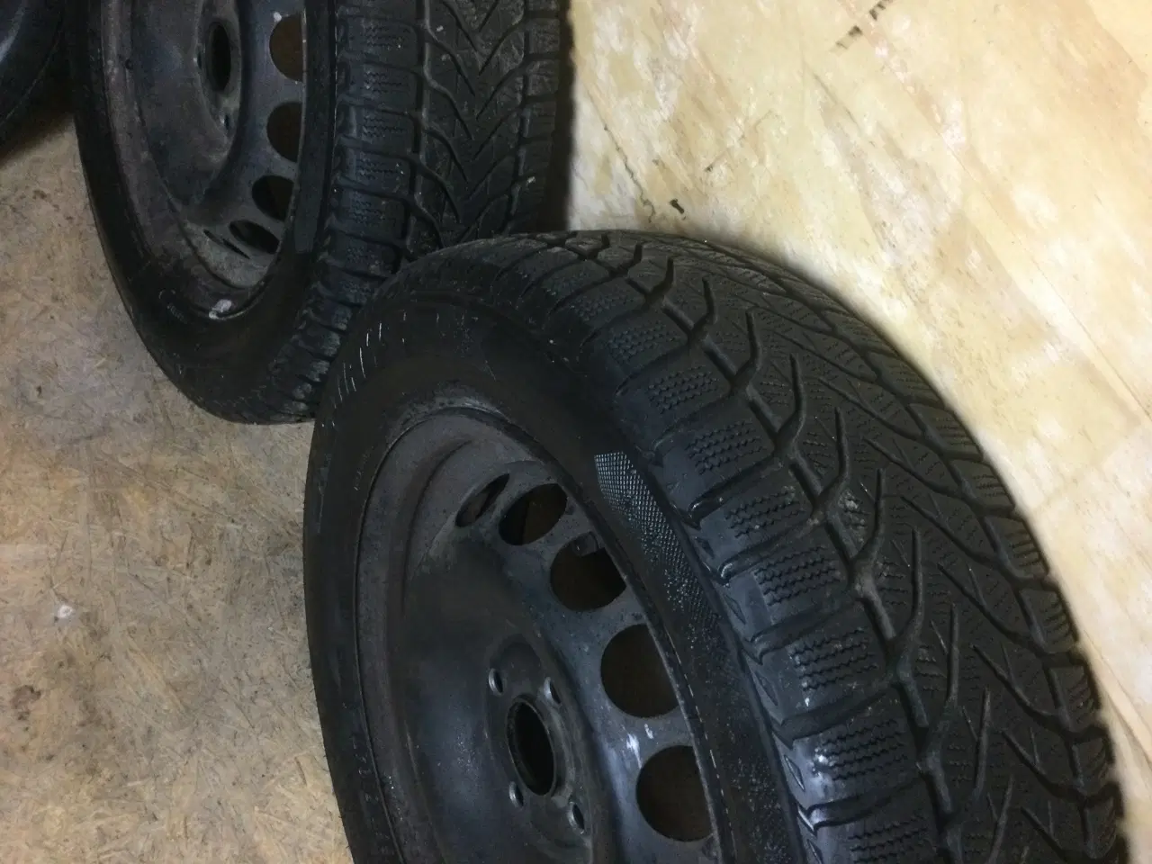 Billede 5 - Vinterdæk med stålfælge