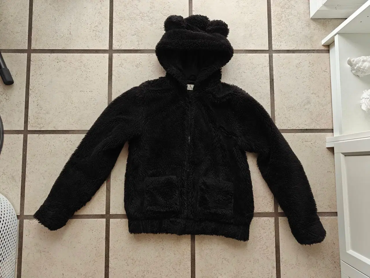 Billede 6 - Sort pels-jakke str 158/164