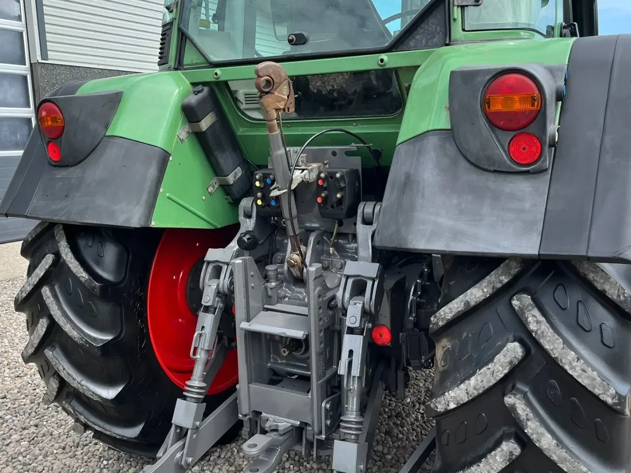 Billede 14 - Fendt 410 Vario med frontlæsser.