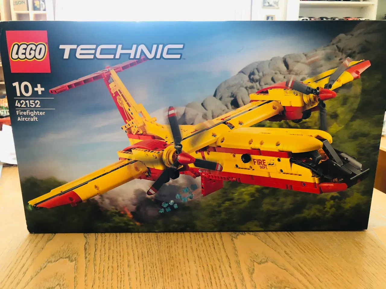 Billede 1 - Lego Technic 42152 Ildslukningsfly