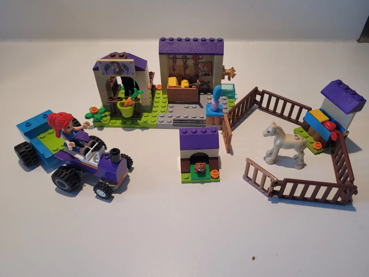 Billede 1 - Lego Friends, 41361 - Mias hestestald