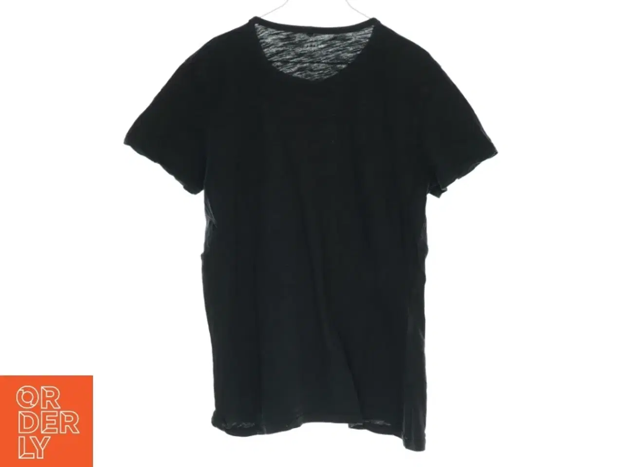 Billede 2 - T-shirt fra Name it (Str. 13-14 år)
