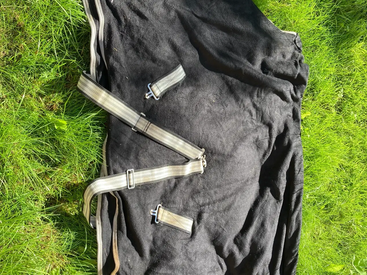 Billede 1 - Billige fleecetæpper str. 125/135