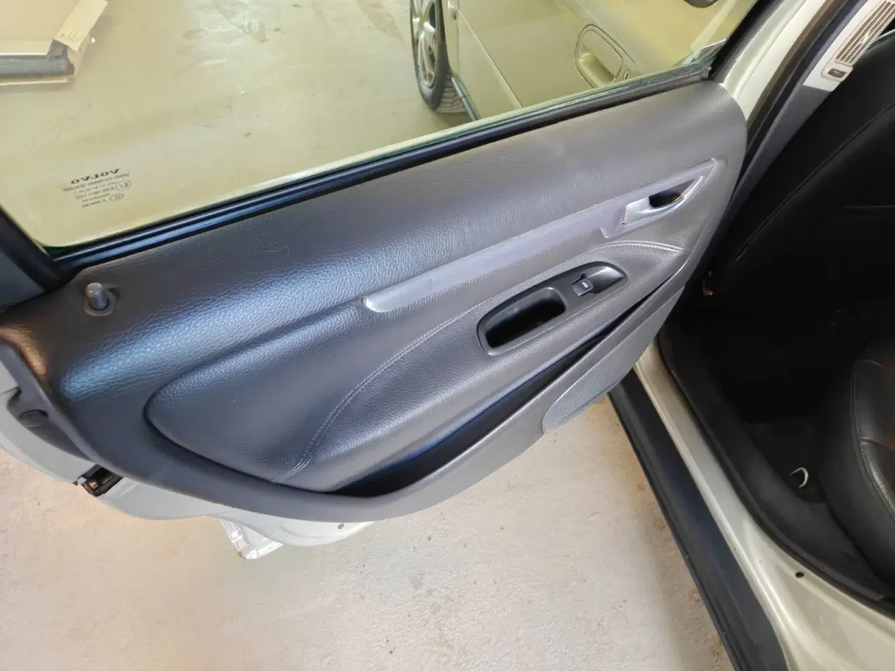 Billede 7 - Volvo V70 2,4 140 Momentum