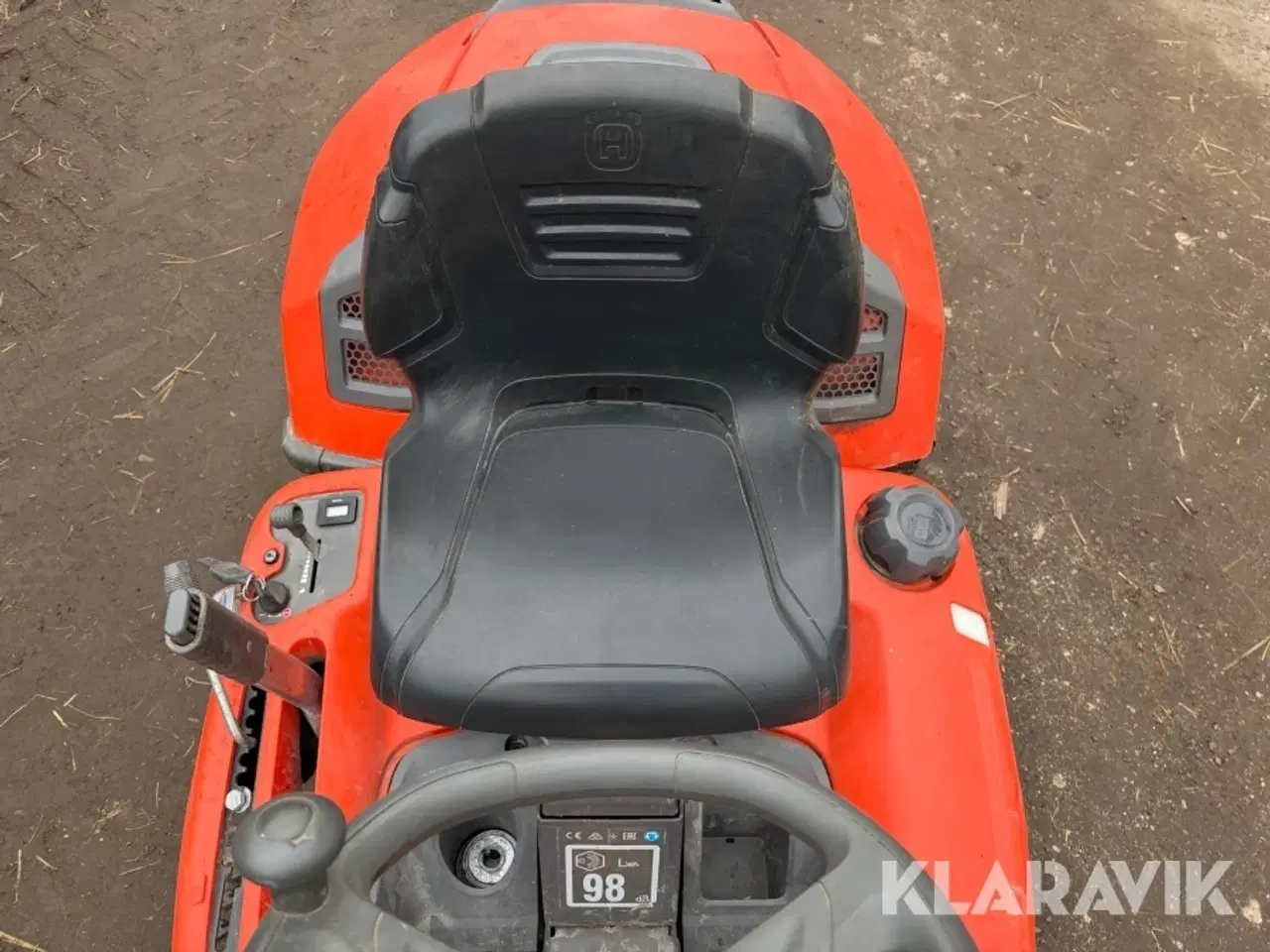 Billede 10 - Græsslåmaskine Husqvarna R214TC