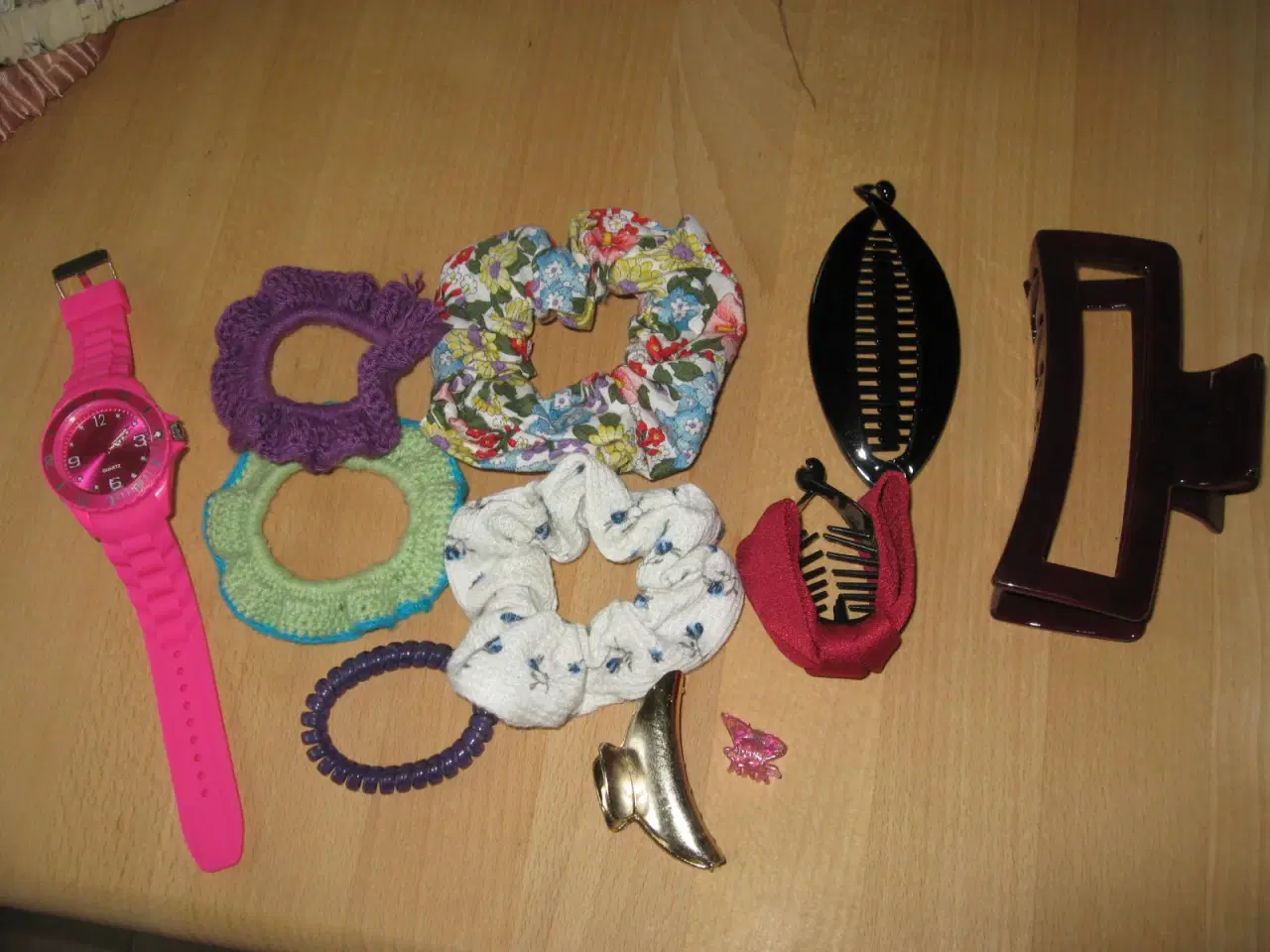 Billede 2 - Hårbånd, klemmer og elastikker