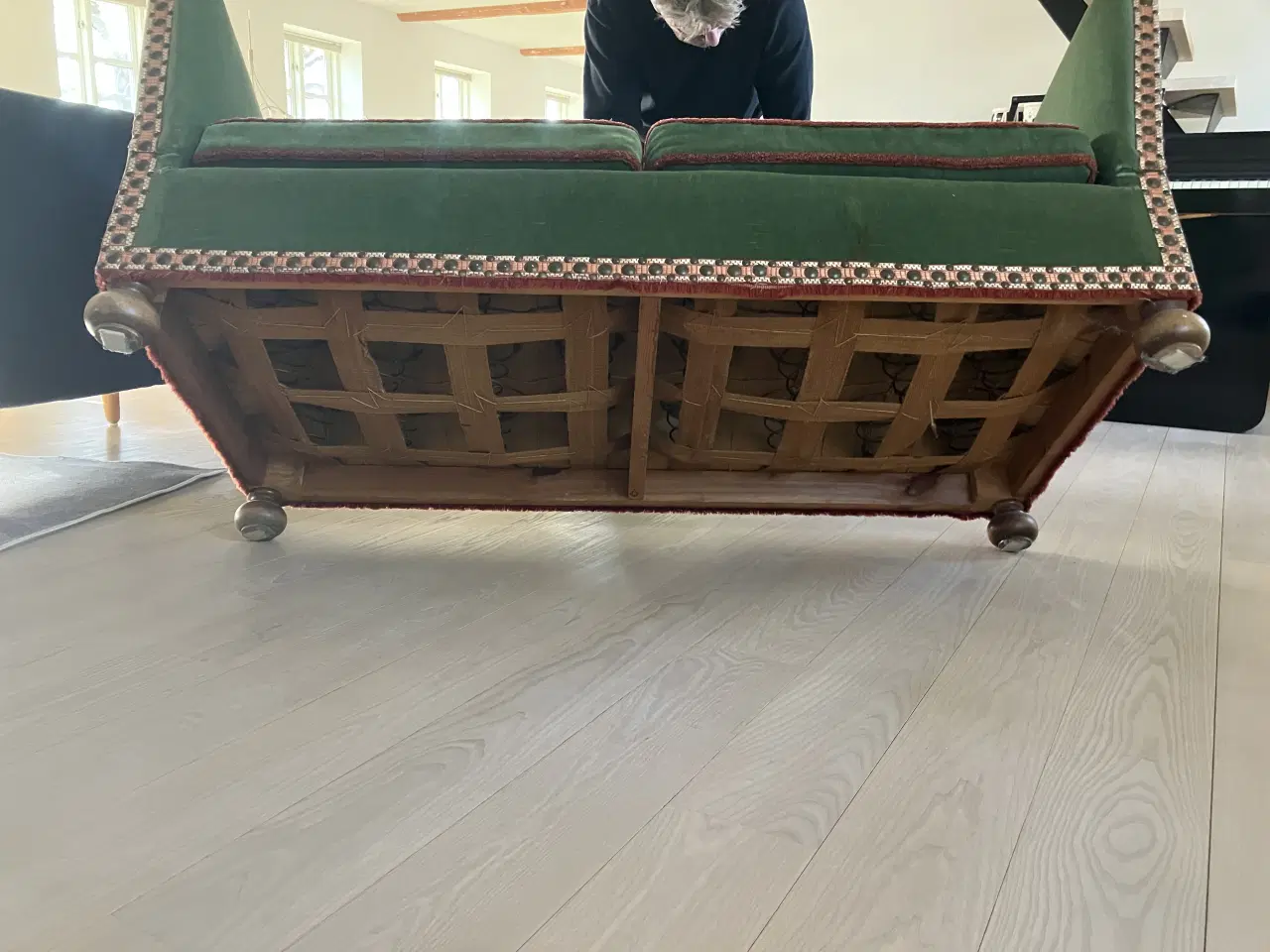 Billede 4 - Lille spansk sofa