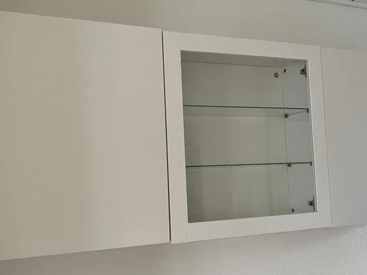 Billede 4 - Bestå skabe 