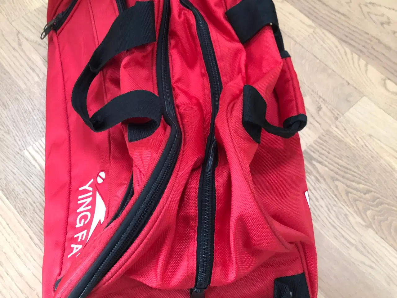 Billede 6 - Rejsetaske på hjul