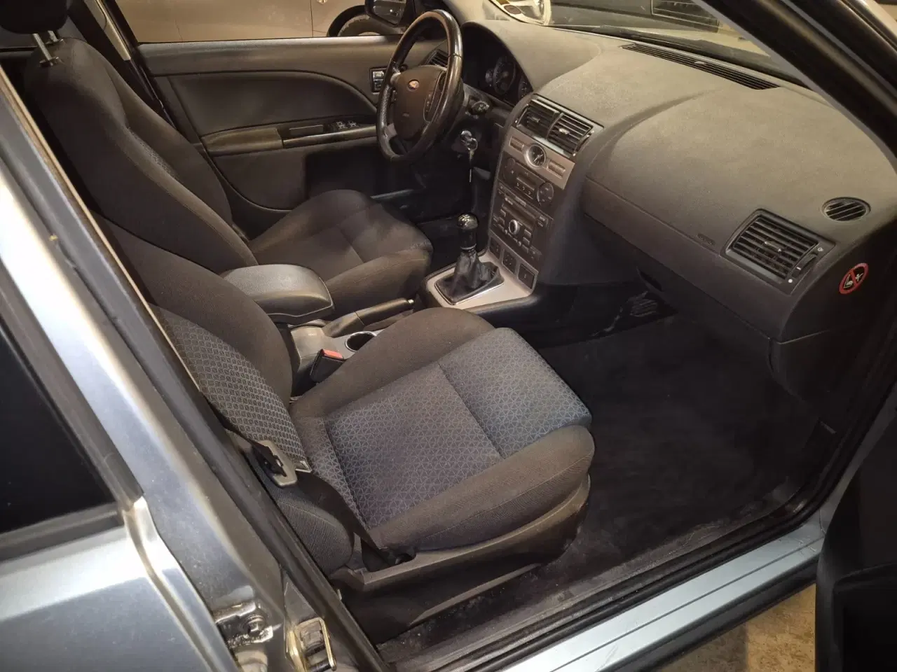 Billede 5 - Ford Mondeo 2,0 145 Ambiente stc.