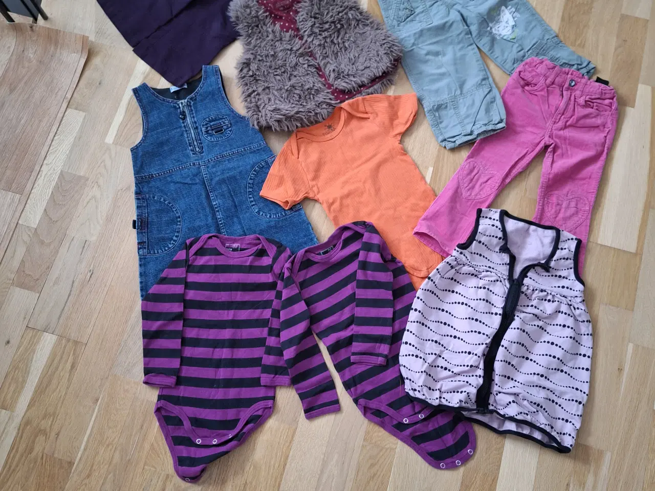 Billede 1 - Blandet tøj 