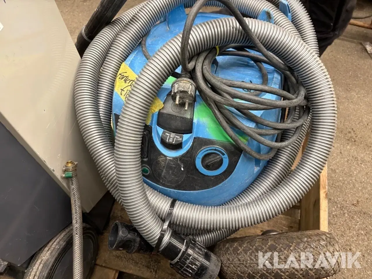 Billede 8 - Støvsuger, affugter og fyldestation